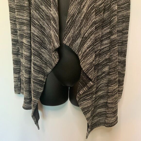 Chaus New York Knit Cardigan - Picture 3 of 8